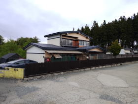 三沢市三川目